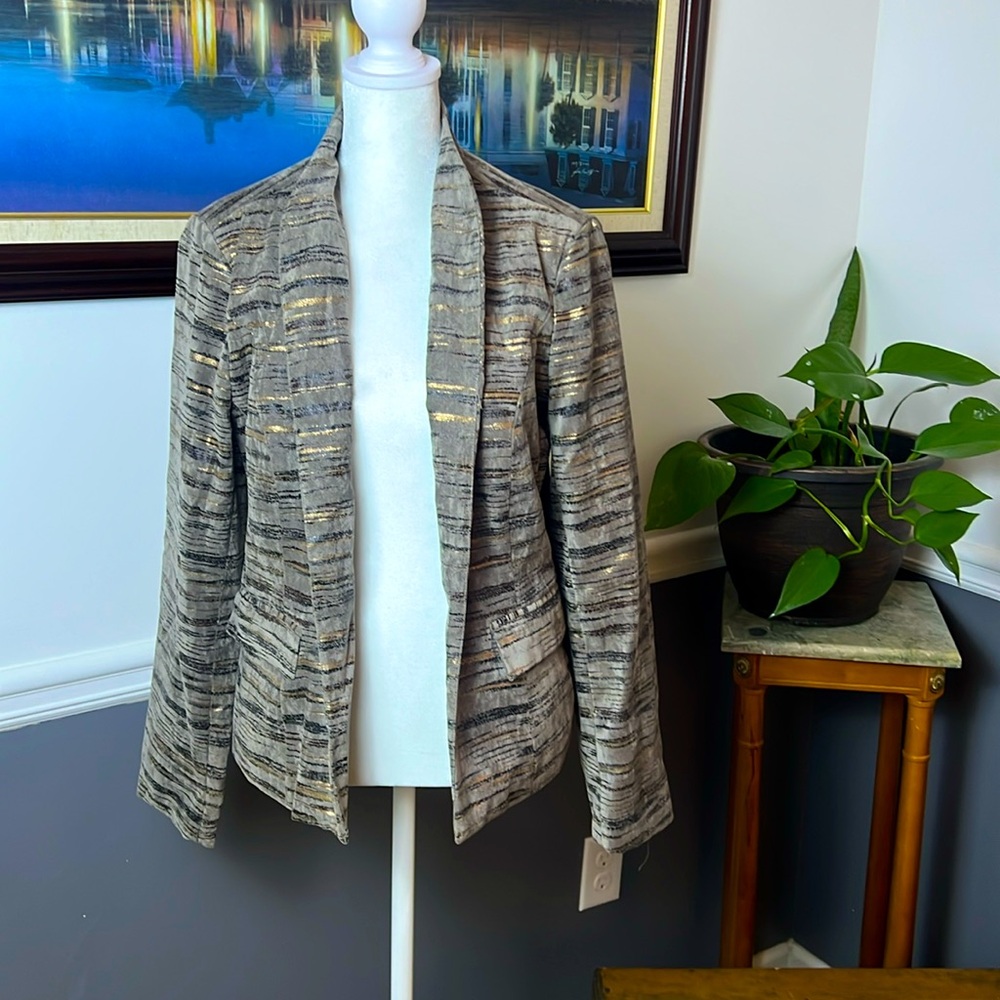 Women’s Toni Morgan fashionable blazer size small